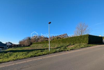Terrain constructible - 1 340 m²