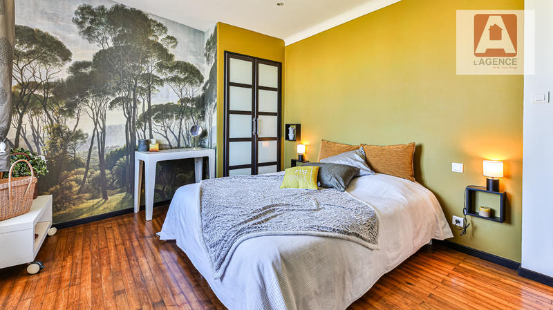 Maison - 174 m² - 5 pièces