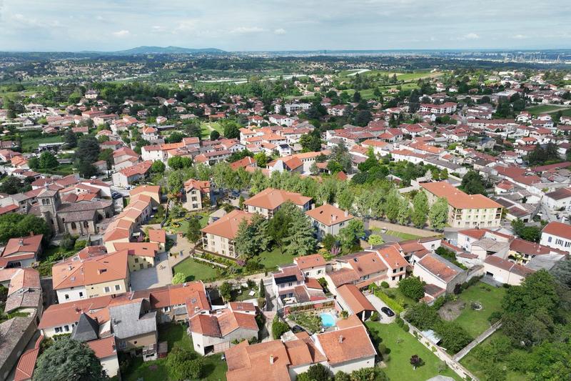 Appartement - 84 m² - 4 pièces