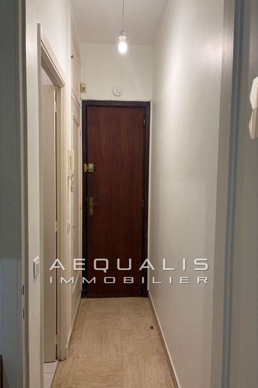 Appartement - 15 m² - 1 pièce