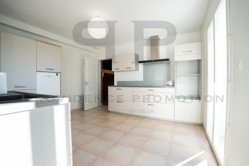 Maison - 147 m² - 6 pièces