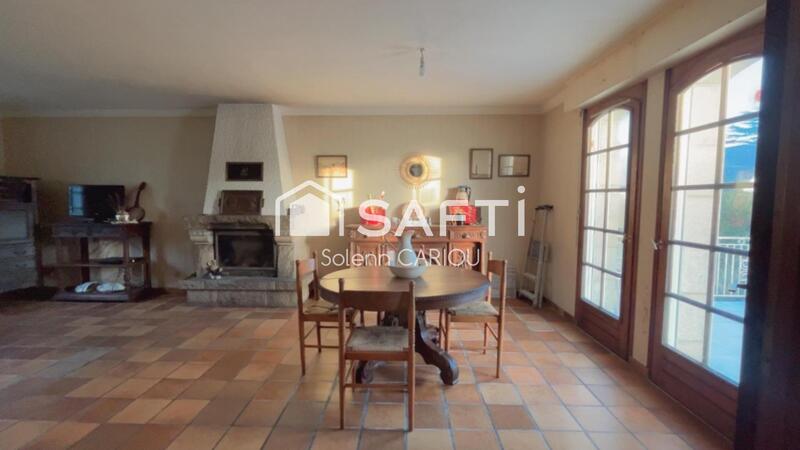 Maison - 125 m² - 6 pièces