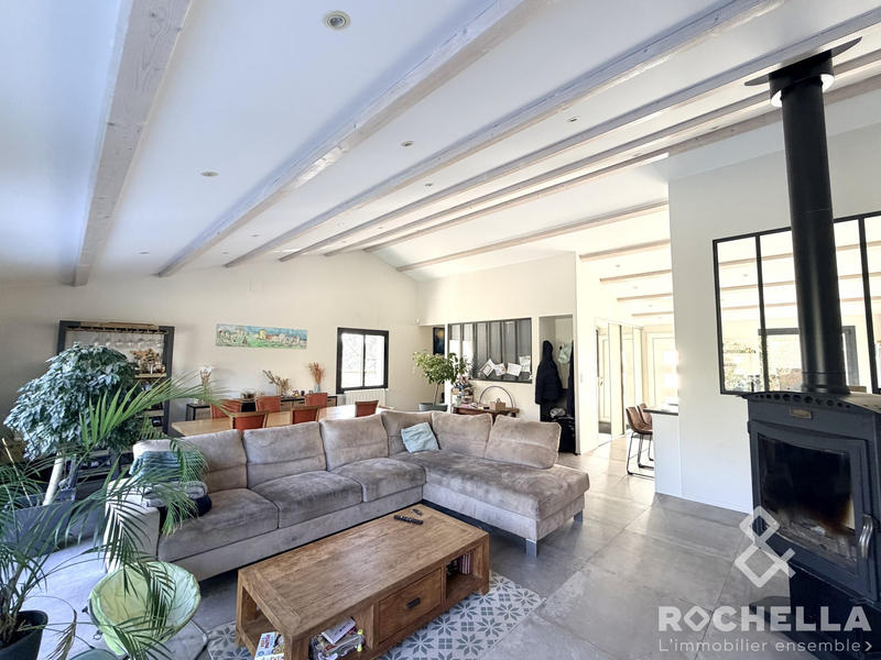 Maison - 183 m² - 7 pièces