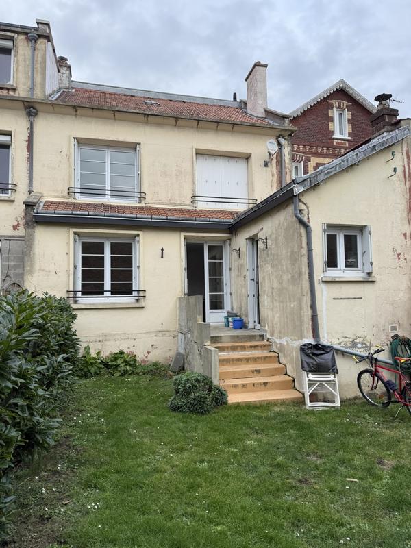 Maison - 80 m² - 4 pièces