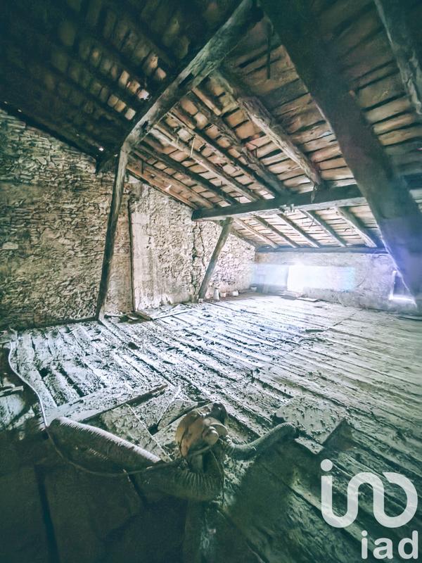 Maison de village - 287 m² - 10 pièces