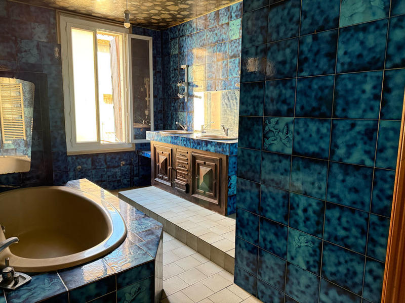 Appartement - 140 m² - 5 pièces