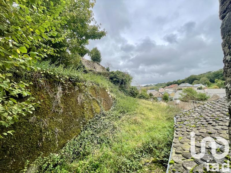 Maison - 422 m² - 8 pièces