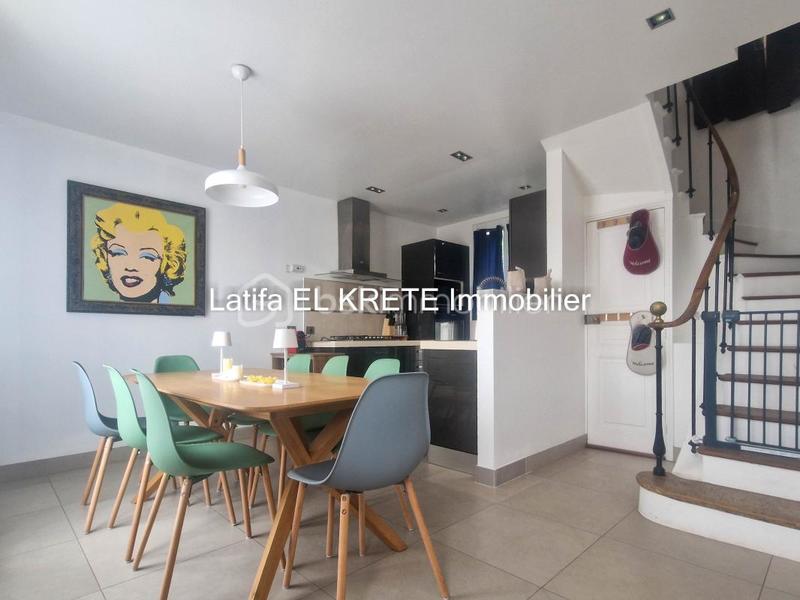 Maison - 92 m² - 7 pièces