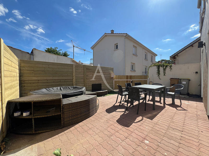 Maison - 80 m² - 4 pièces