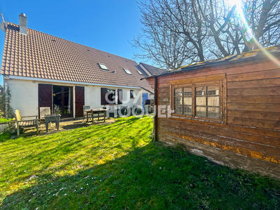 Maison - 141 m² - 7 pièces
