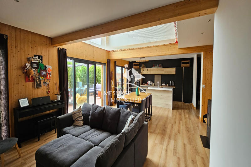 Maison contemporaine - 162 m² - 6 pièces