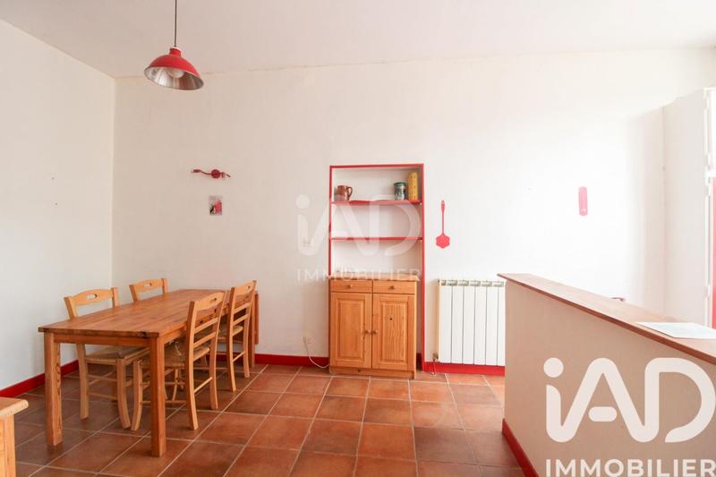 Maison - 285 m² - 12 pièces