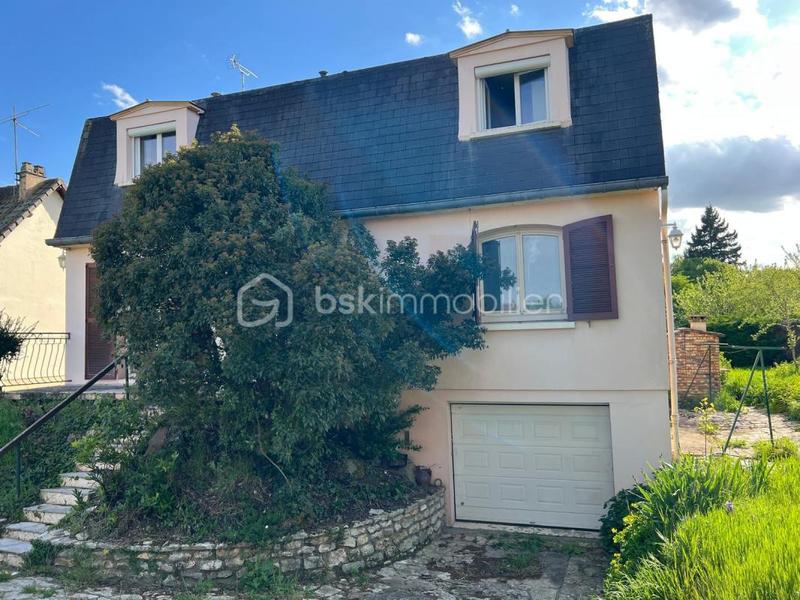 Pavillon - 140 m² - 7 pièces