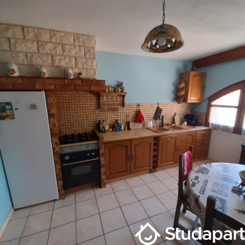 Chambre - 13 m² - 1 pièce