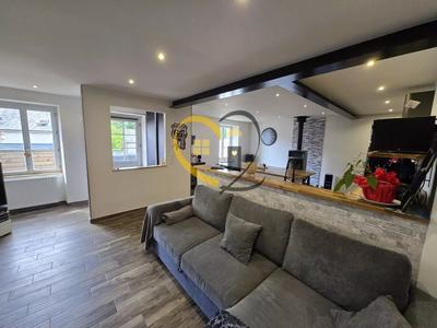 Maison - 90 m² - 3 pièces