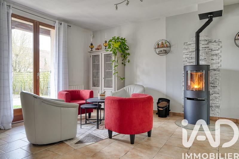 Maison - 147 m² - 9 pièces