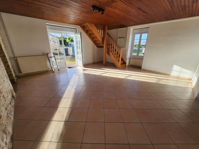 Maison - 144 m² - 6 pièces