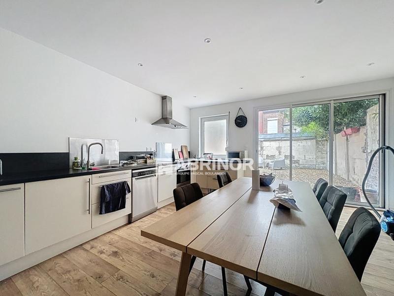 Maison - 131 m² - 5 pièces