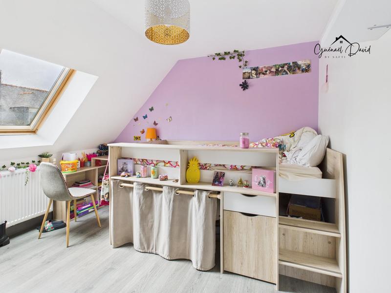 Maison - 182 m² - 8 pièces