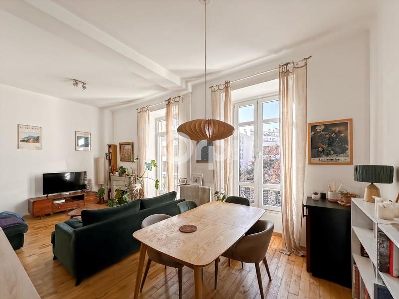 Appartement - 60 m² - 3 pièces