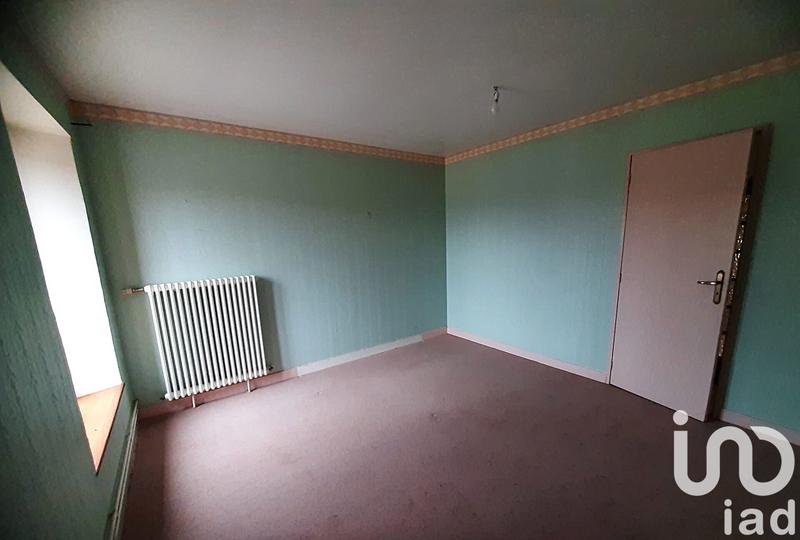 Maison - 230 m² - 9 pièces