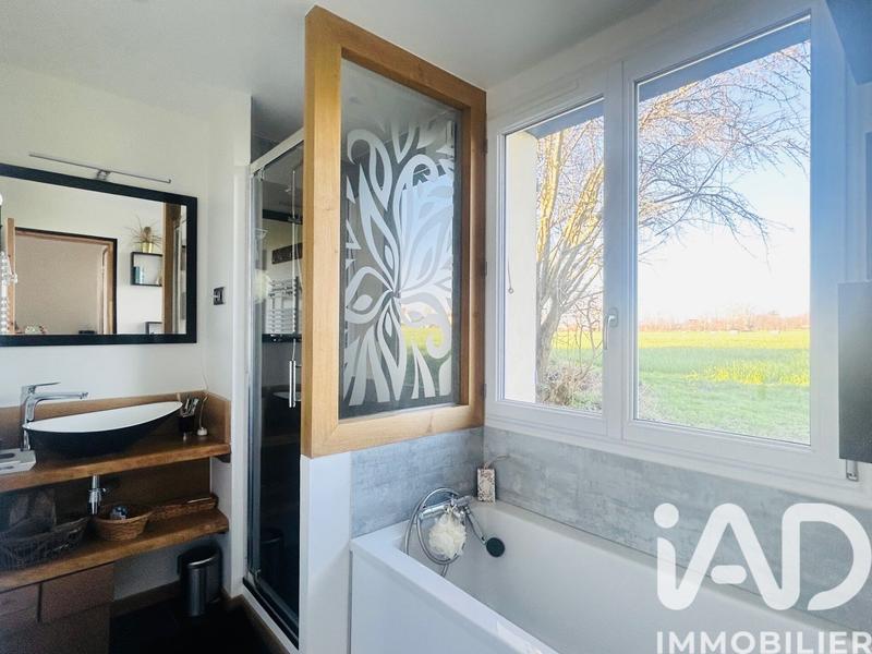 Maison - 140 m² - 6 pièces