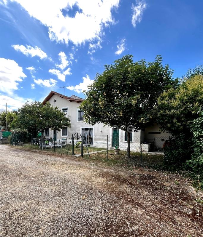 Maison de ville - 125 m² - 5 pièces