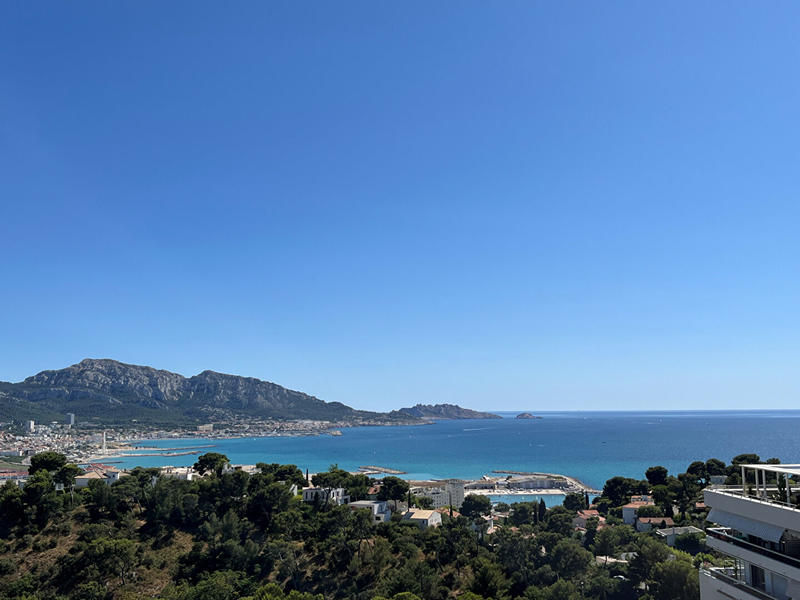 Appartement - 90 m² - 3 pièces