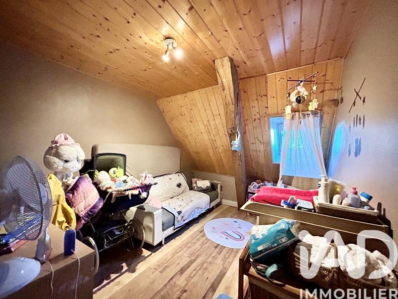 Maison - 143 m² - 5 pièces