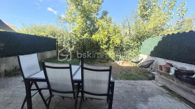 Villa - 80 m² - 4 pièces