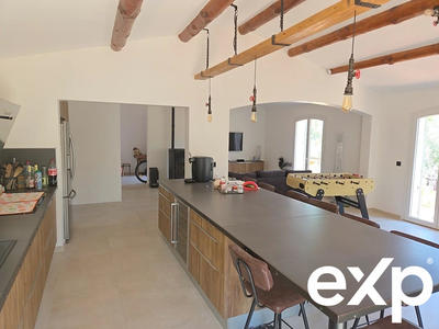 Maison traditionnelle - 135 m² - 4 pièces