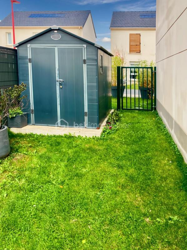 Maison traditionnelle - 79 m² - 4 pièces