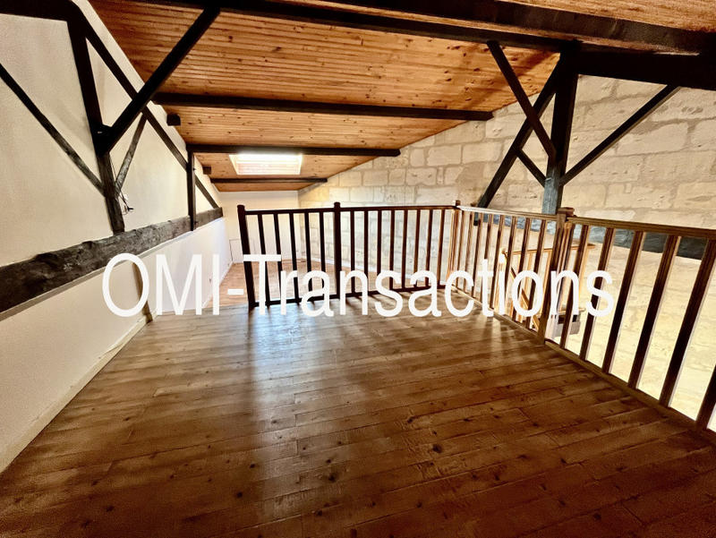 Maison en pierre - 76 m² - 3 pièces