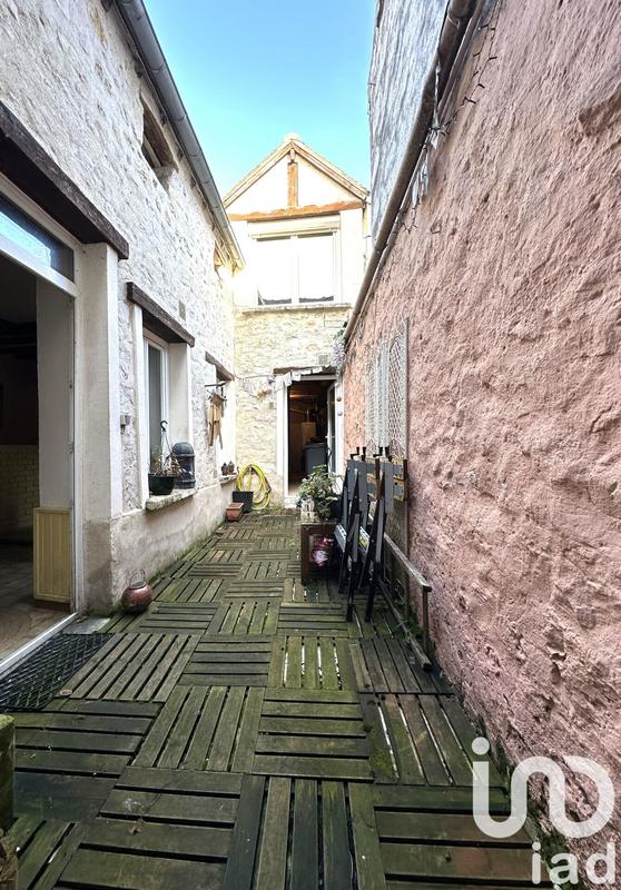 Maison - 105 m² - 5 pièces