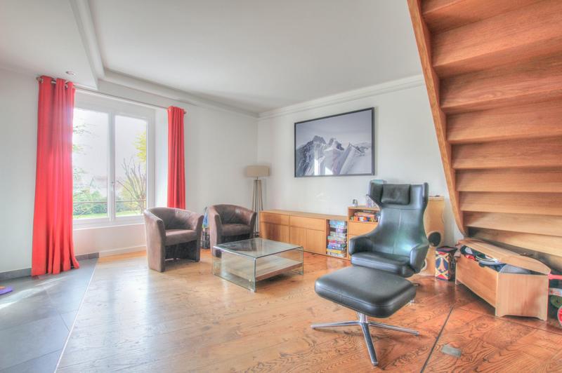 Maison - 200 m² - 6 pièces