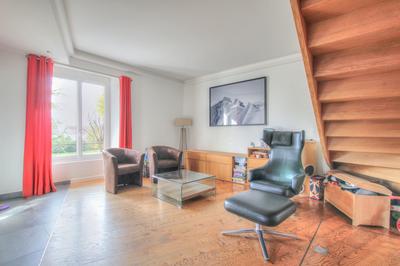 Maison - 200 m² - 6 pièces