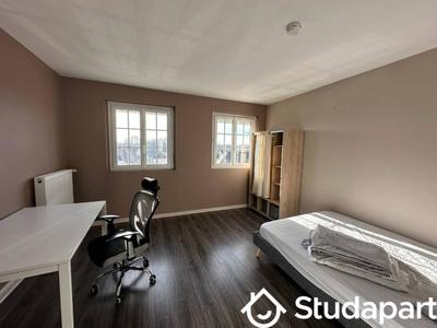 Chambre - 15 m² - 1 pièce