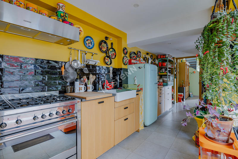 Maison - 110 m² - 4 pièces