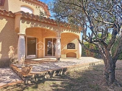 Maison traditionnelle - 126 m² - 5 pièces