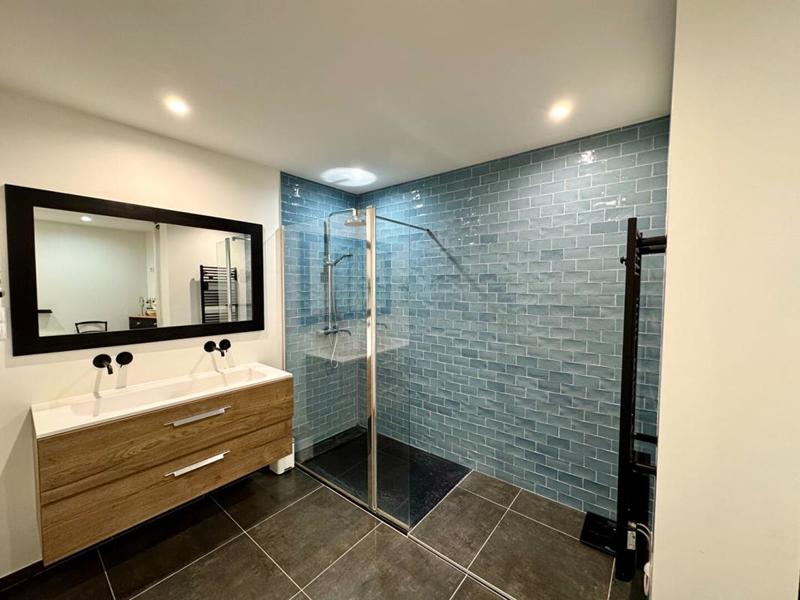 Appartement - 154 m² - 6 pièces