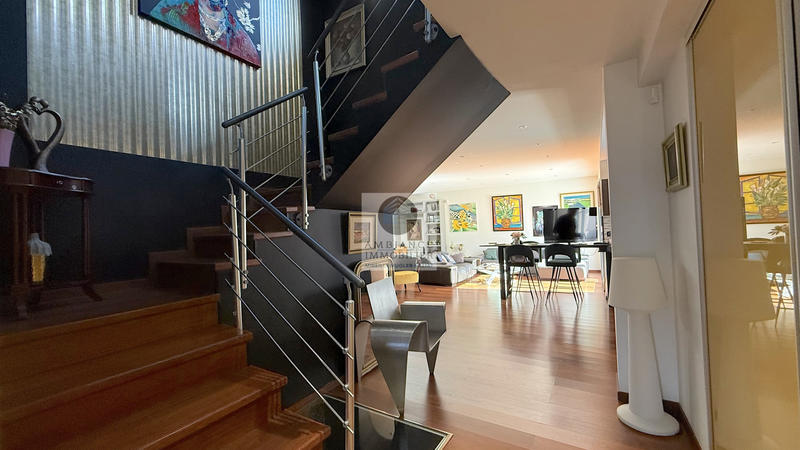 Maison - 167 m² - 6 pièces