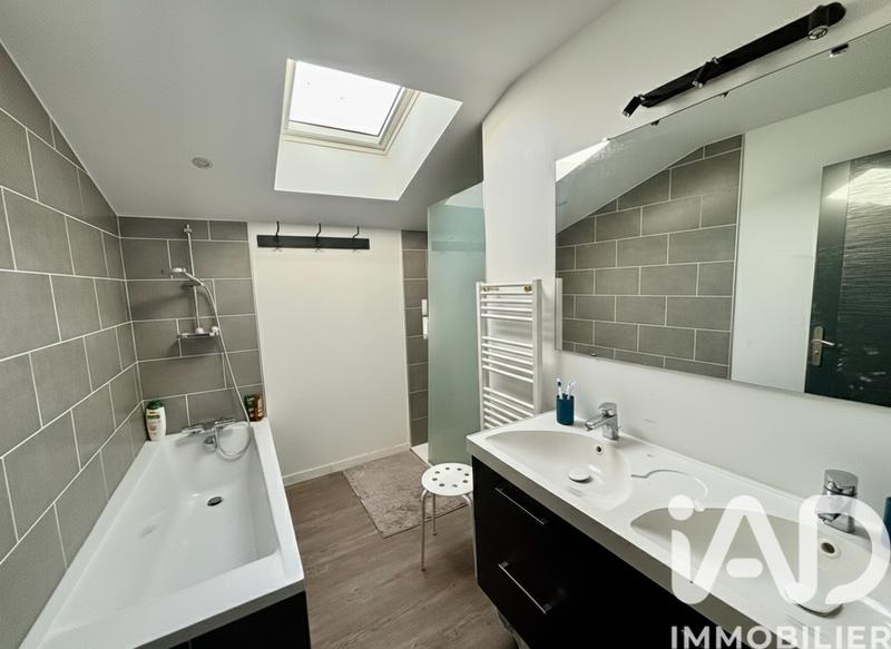 Maison - 120 m² - 6 pièces