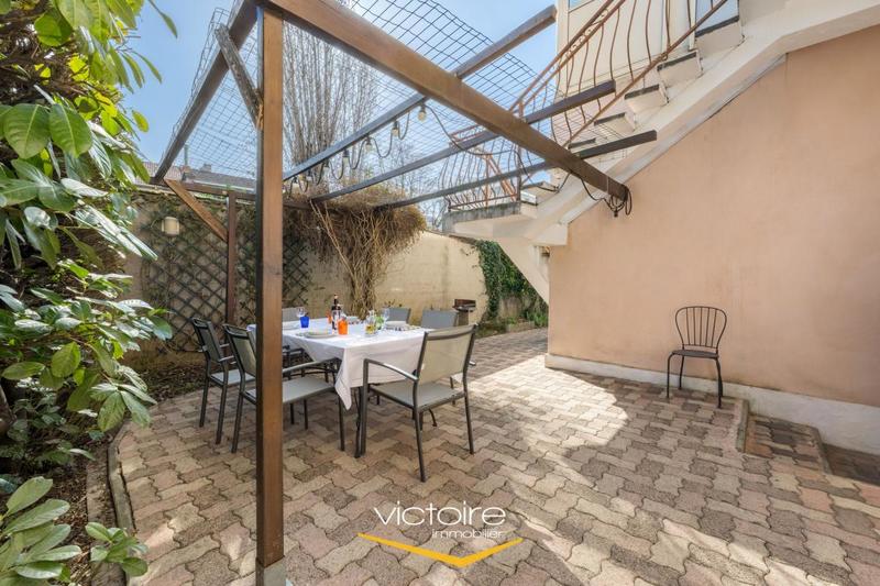 Maison - 154 m² - 7 pièces