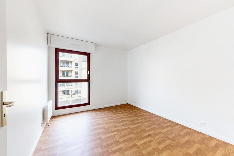 Appartement - 90 m² - 4 pièces