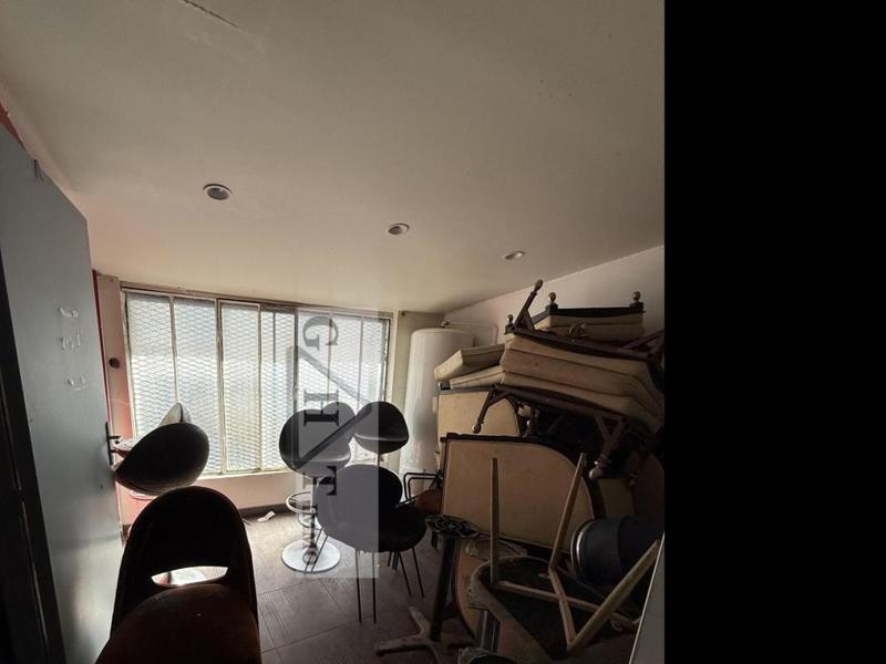 Entrepôt - 1 003 m²