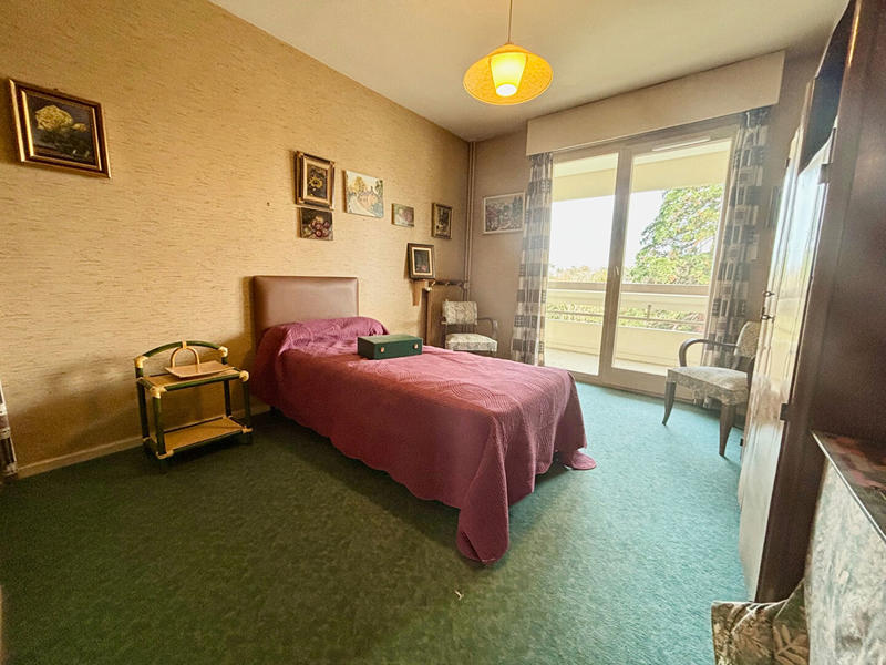 Appartement - 125 m² - 5 pièces