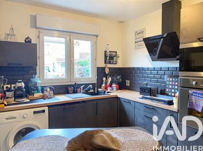 Maison - 94 m² - 4 pièces