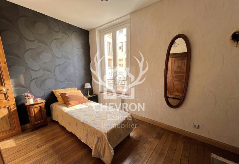 Appartement - 112 m² - 6 pièces