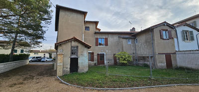 Maison - 270 m² - 7 pièces