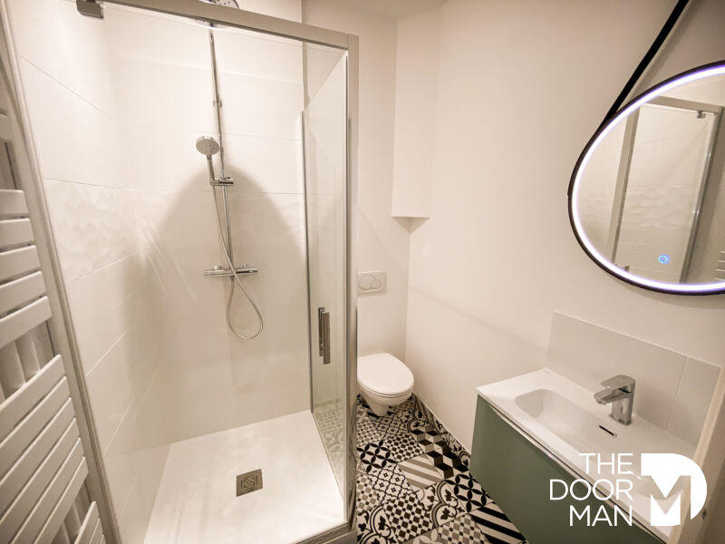 Maison - 168 m² - 8 pièces